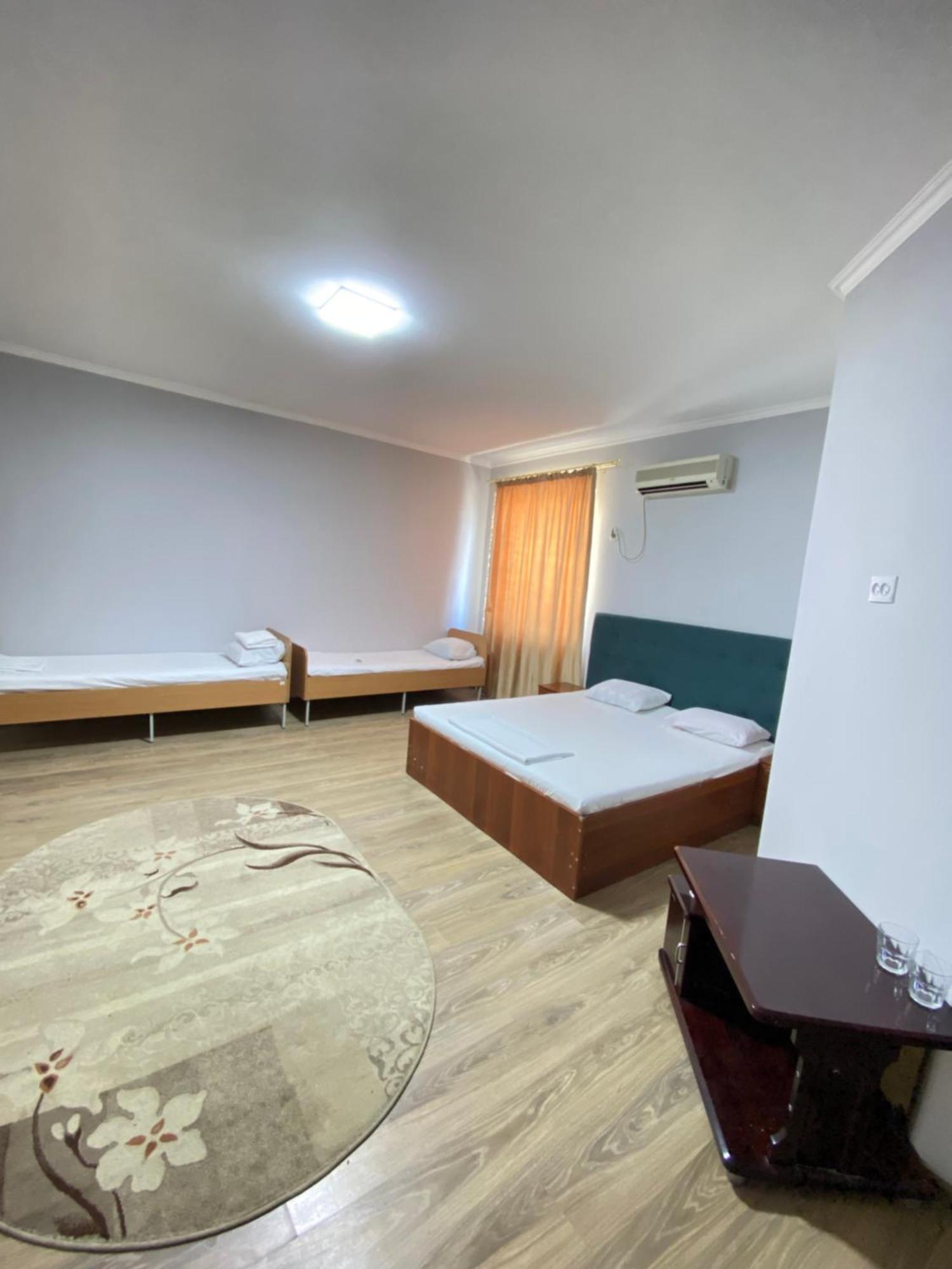 Hotel Vista 1 Turkistan Esterno foto